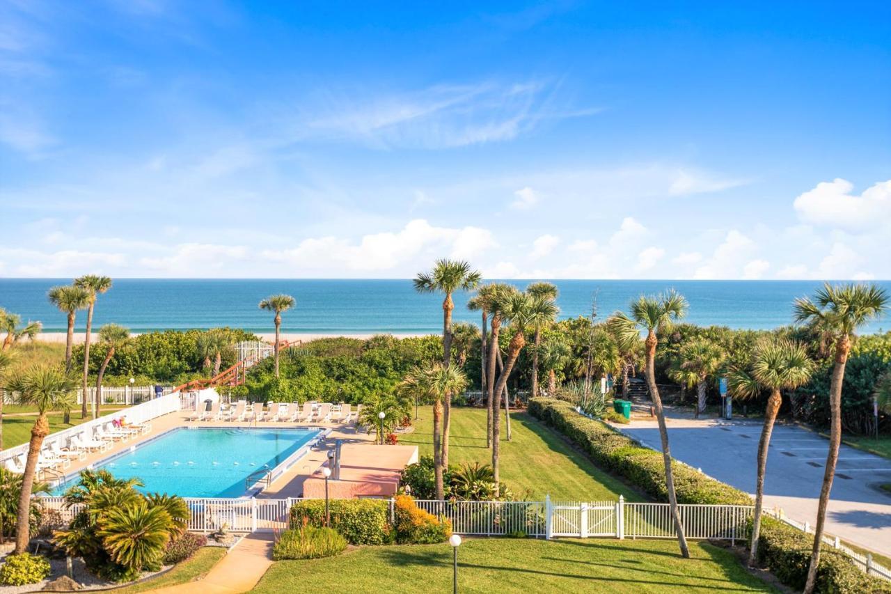 Cocoa Beach Towers Rom bilde