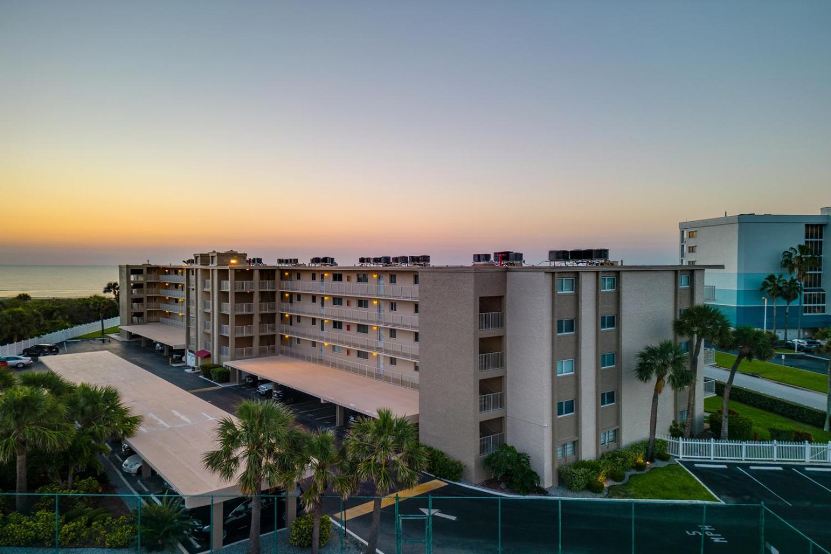 Cocoa Beach Towers Eksteriør bilde