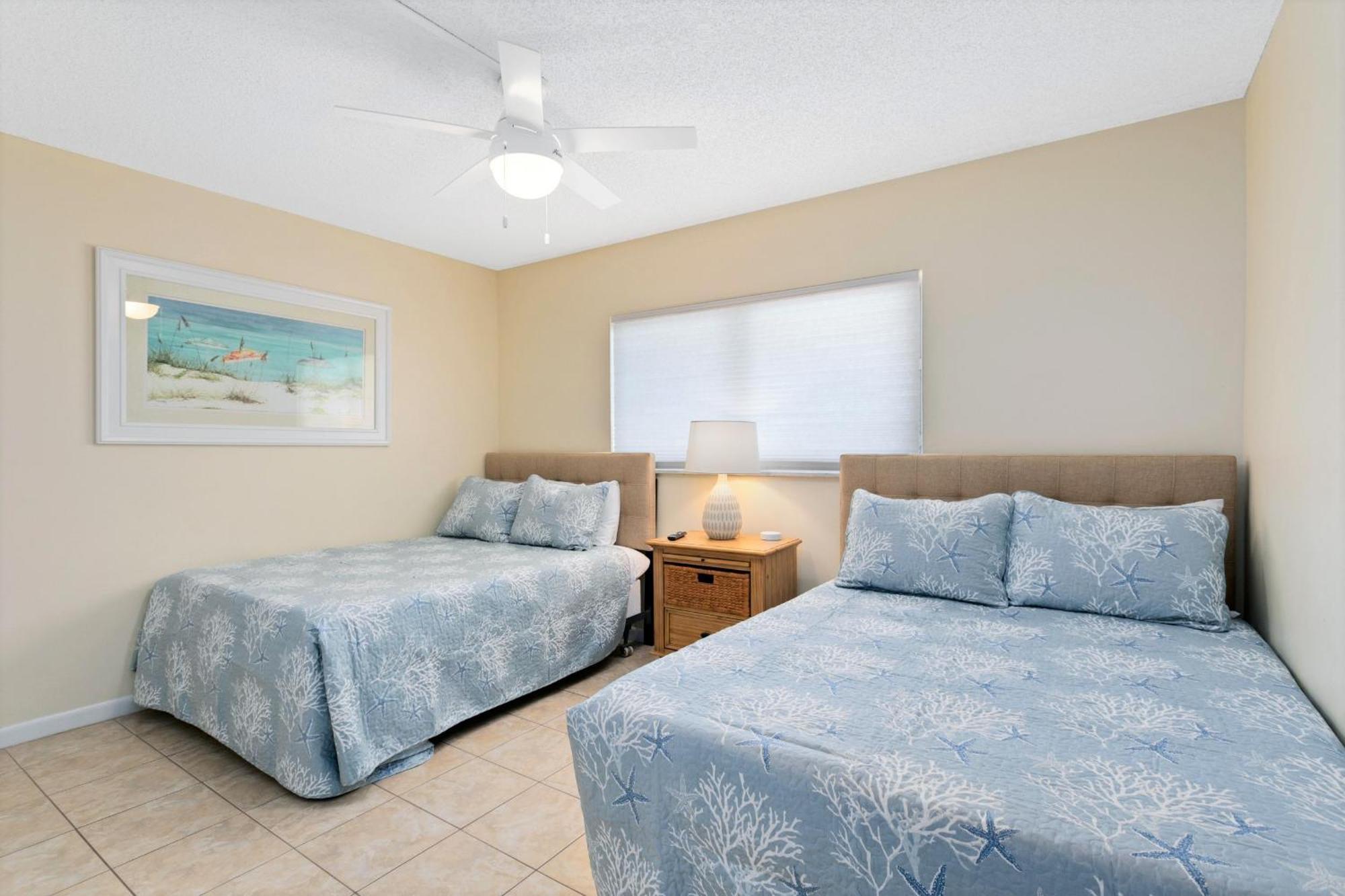 Cocoa Beach Towers Rom bilde
