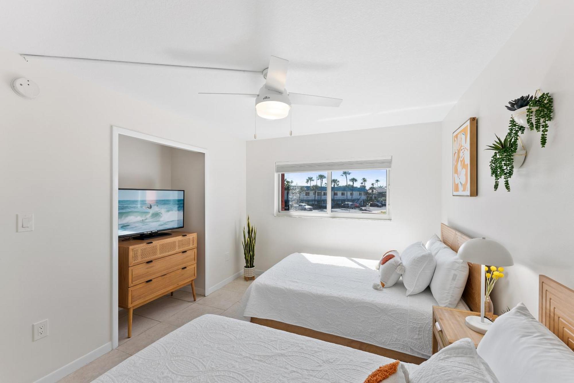 Cocoa Beach Towers Rom bilde