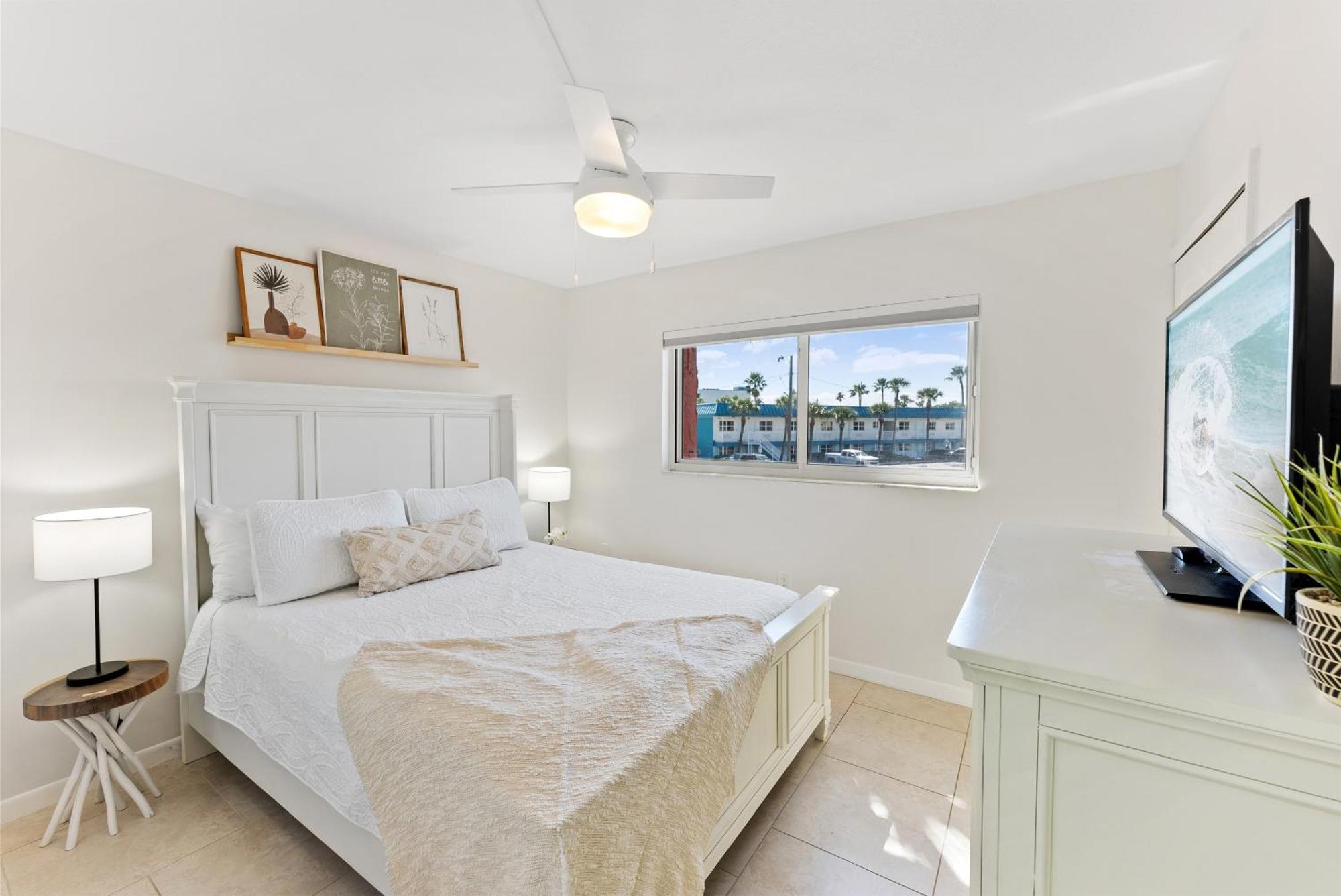 Cocoa Beach Towers Rom bilde