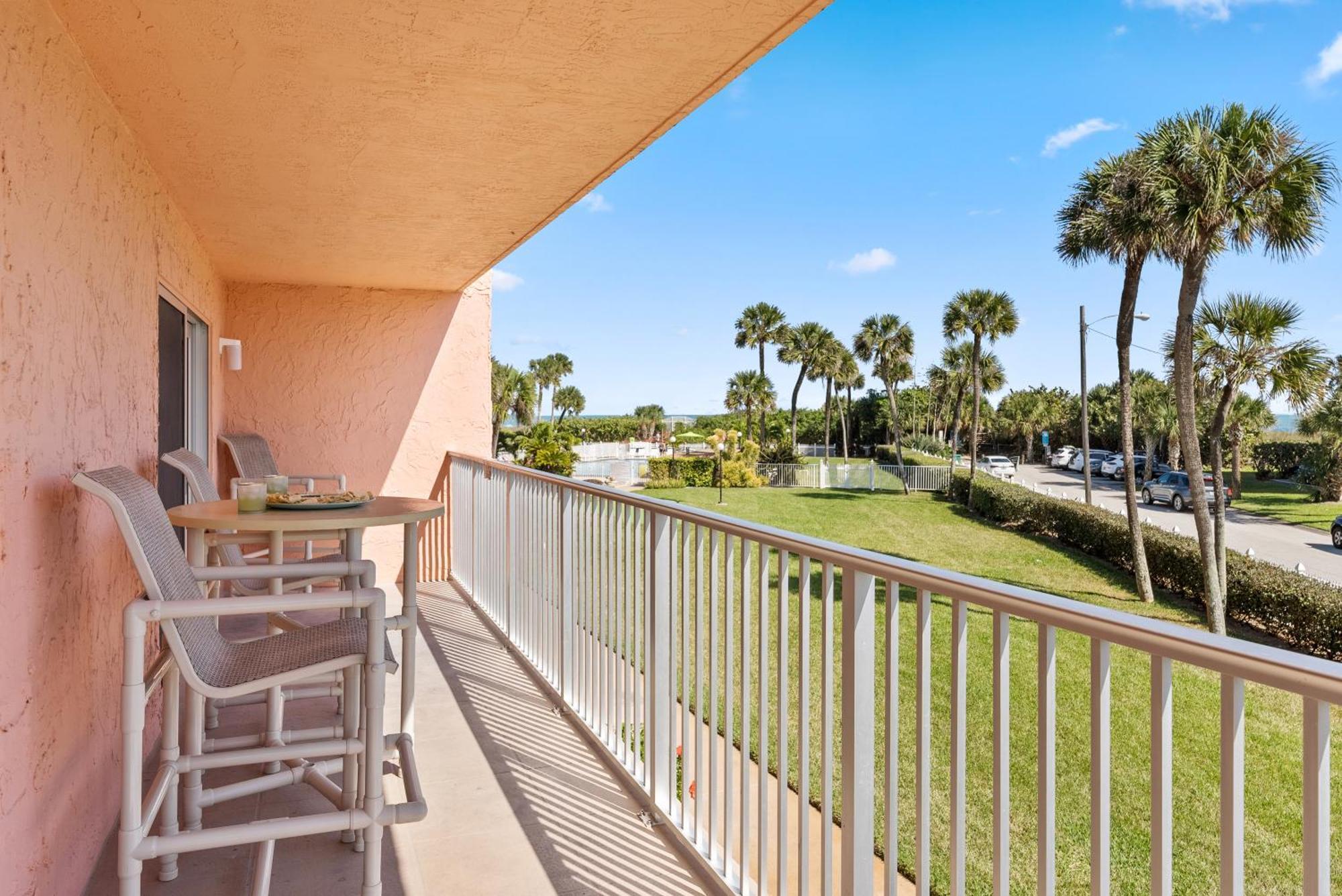 Cocoa Beach Towers Rom bilde