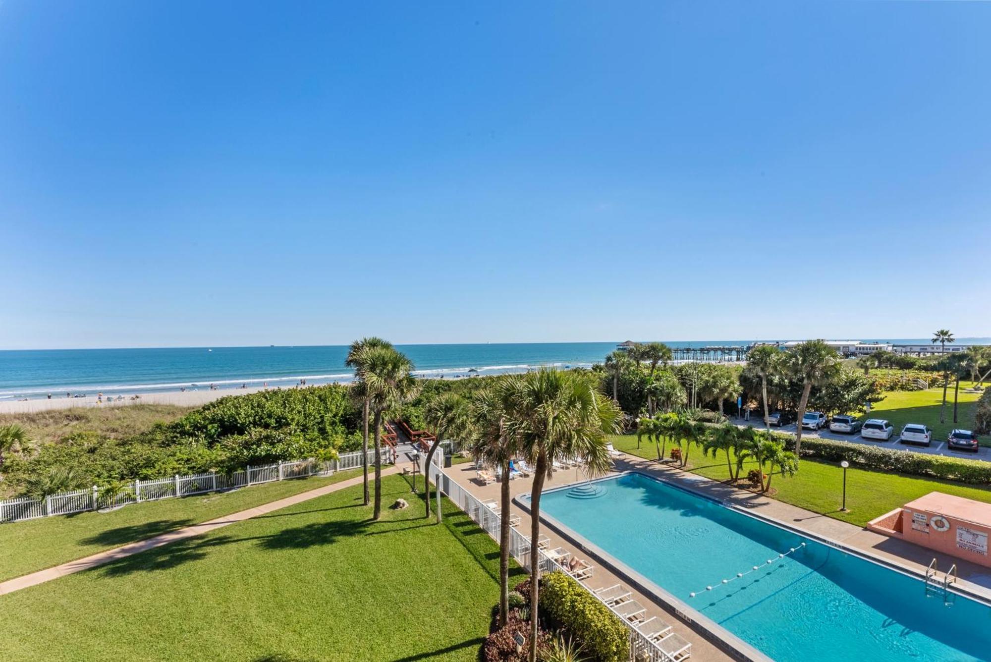 Cocoa Beach Towers Rom bilde