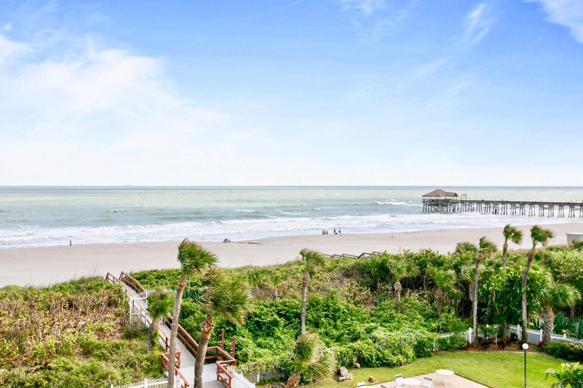 Cocoa Beach Towers Rom bilde