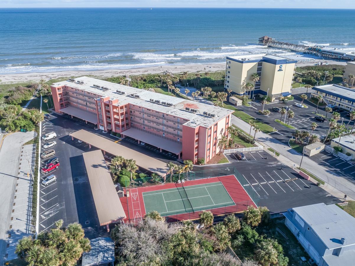 Cocoa Beach Towers Eksteriør bilde
